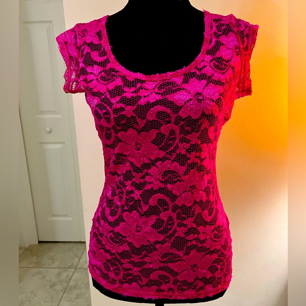 Guess stretch lace top